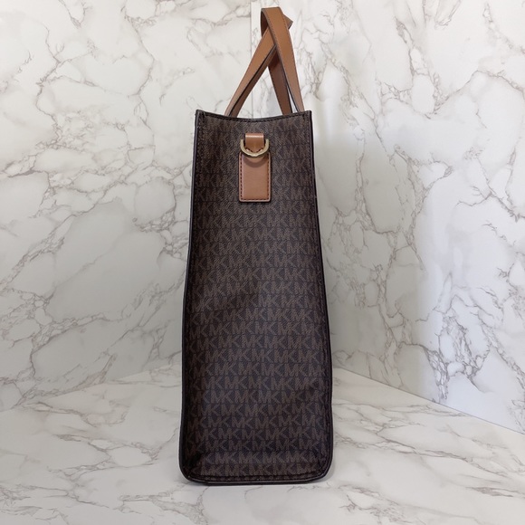 Michael Kors Kenly Large NS Tote - Picture 2 of 7